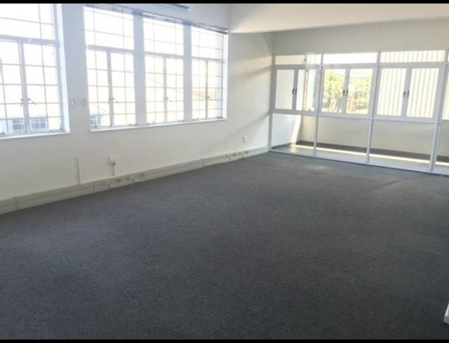 906M² FACTORY TO LET IN MAITLAND